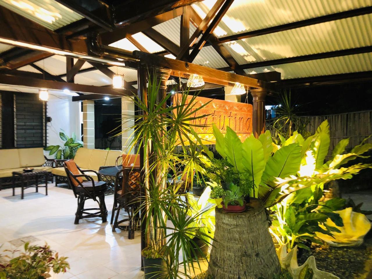 Matutina Pensionne Puerto Princesa Exteriör bild