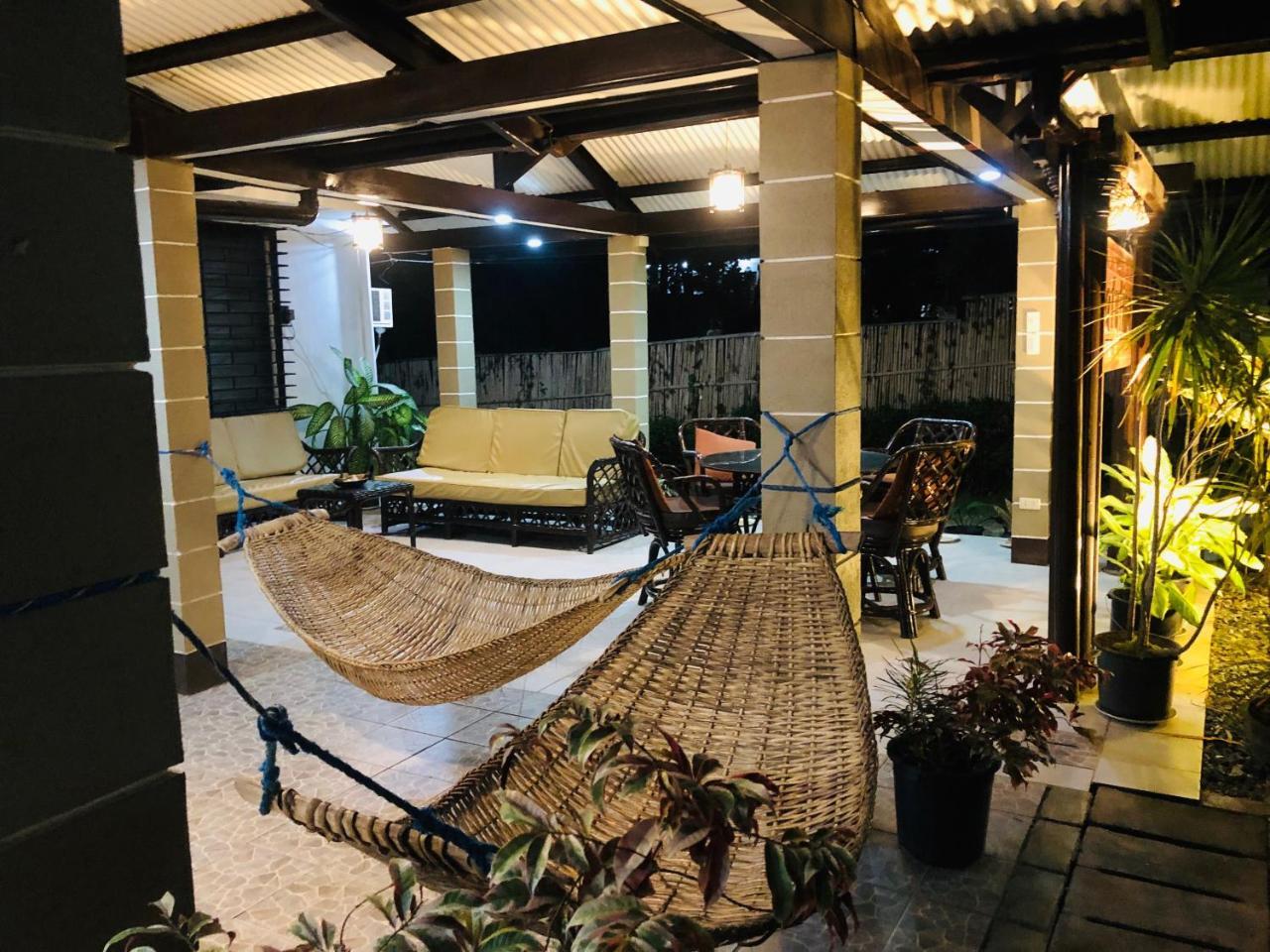 Matutina Pensionne Puerto Princesa Exteriör bild
