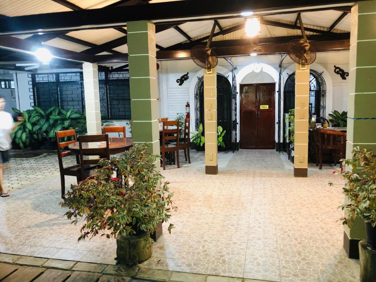 Matutina Pensionne Puerto Princesa Exteriör bild