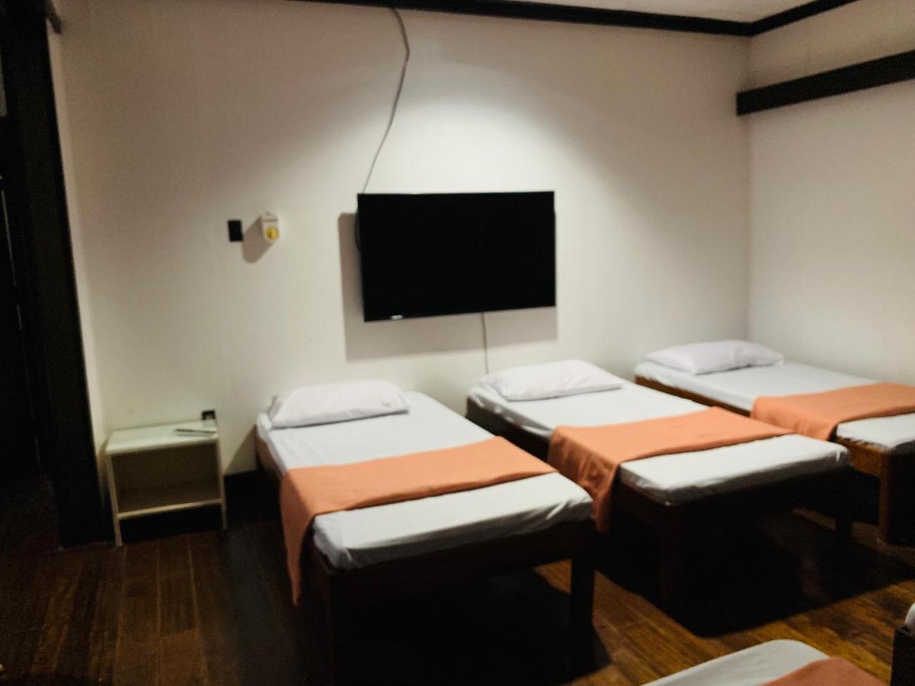 Matutina Pensionne Puerto Princesa Exteriör bild