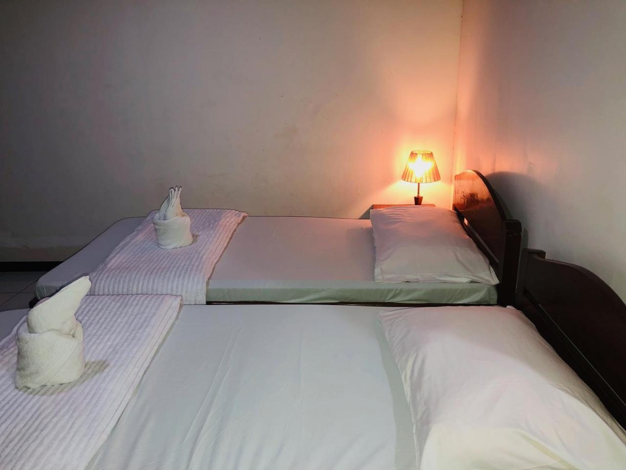 Matutina Pensionne Puerto Princesa Exteriör bild